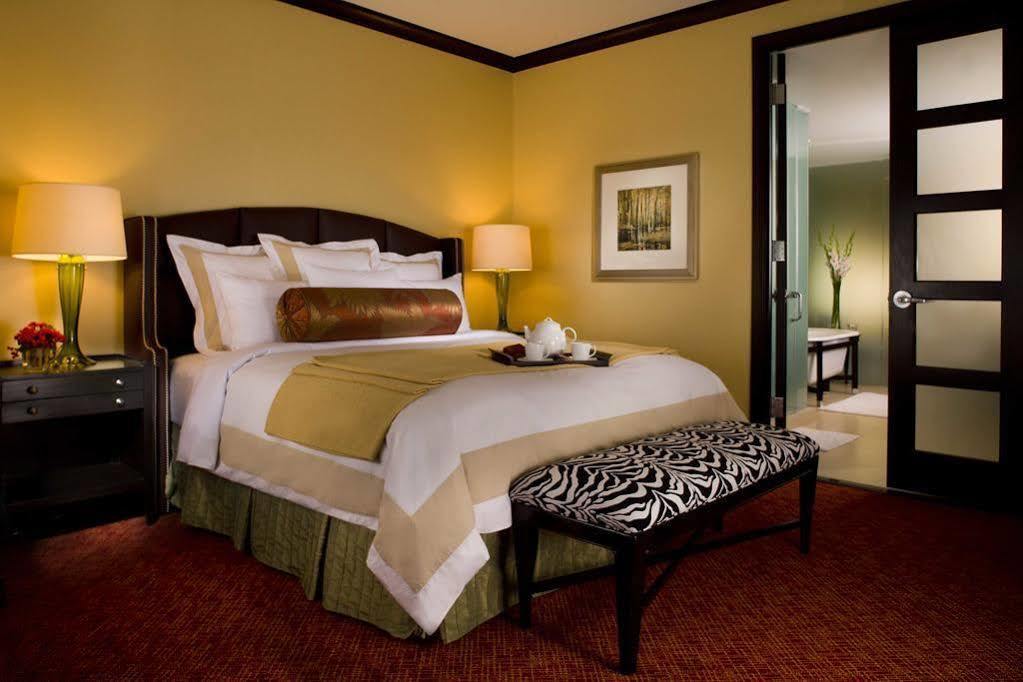New Orleans Marriott Metairie At Lakeway Exteriör bild